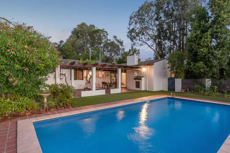 36 Malumba Crescent, Lesmurdie WA 6076