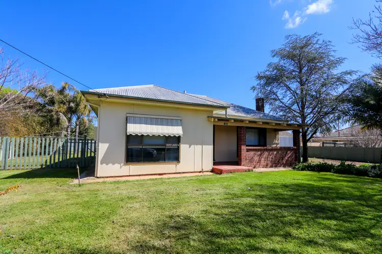 88 DeBoos Street, Temora NSW 2666