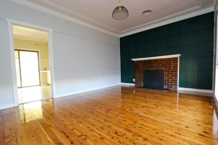 Fifth view of Homely house listing, 88 DeBoos Street, Temora NSW 2666