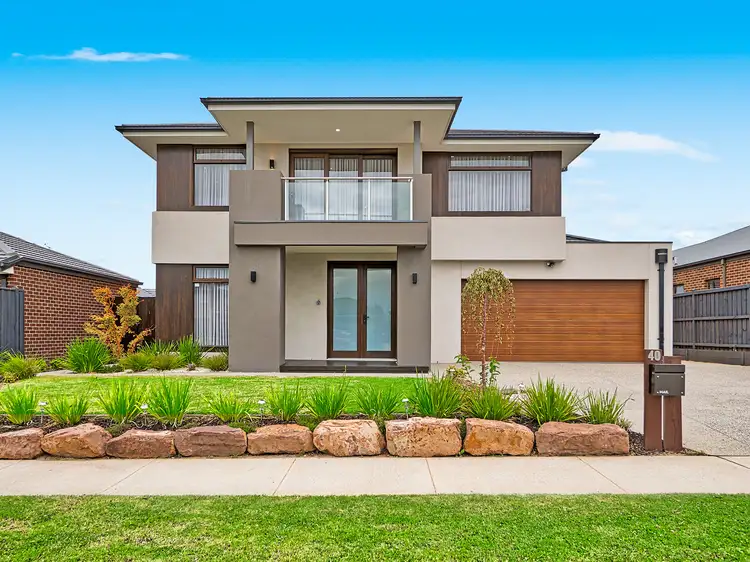 40 Ramlegh Boulevard, Clyde North VIC 3978