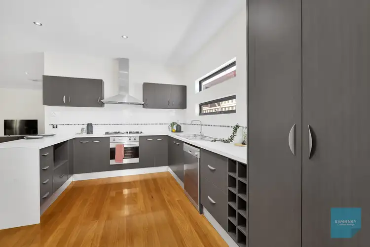 Fifth view of Homely house listing, 6 Ordsall Close, Caroline Springs VIC 3023