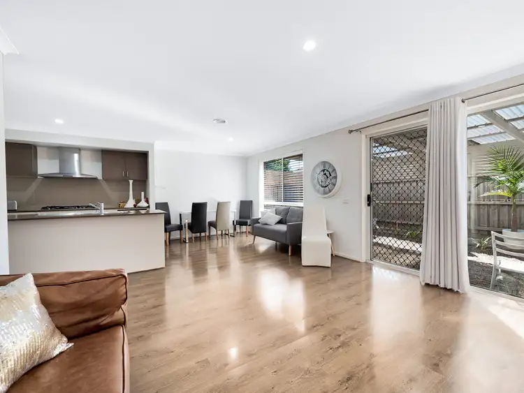 Fifth view of Homely house listing, 20 Kosciuszko Circuit, Clyde VIC 3978