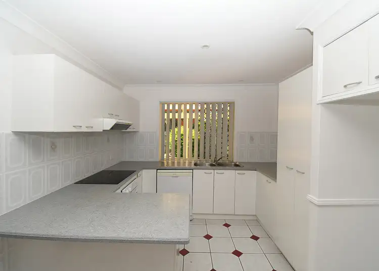 Fourth view of Homely house listing, 6 Earls Court, Point Vernon QLD 4655