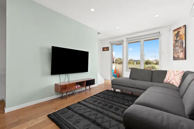 Third view of Homely unit listing, 9/18 Barrett Street, Cheltenham VIC 3192