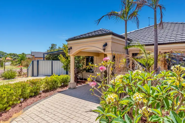 6 Camden Way, Meadow Springs WA 6210