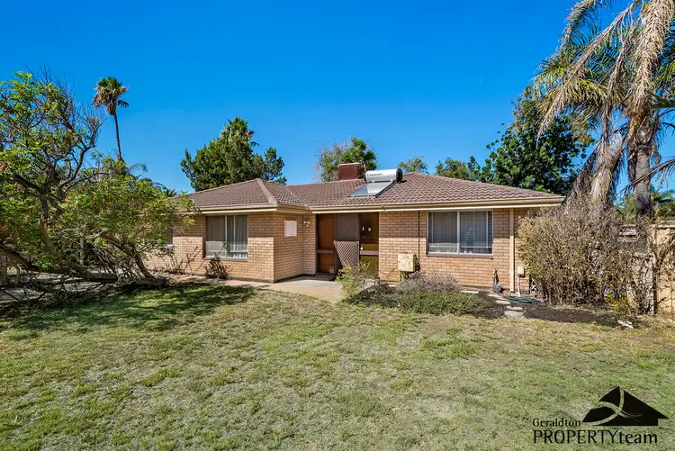 5 Hallet Place, Bluff Point WA 6530