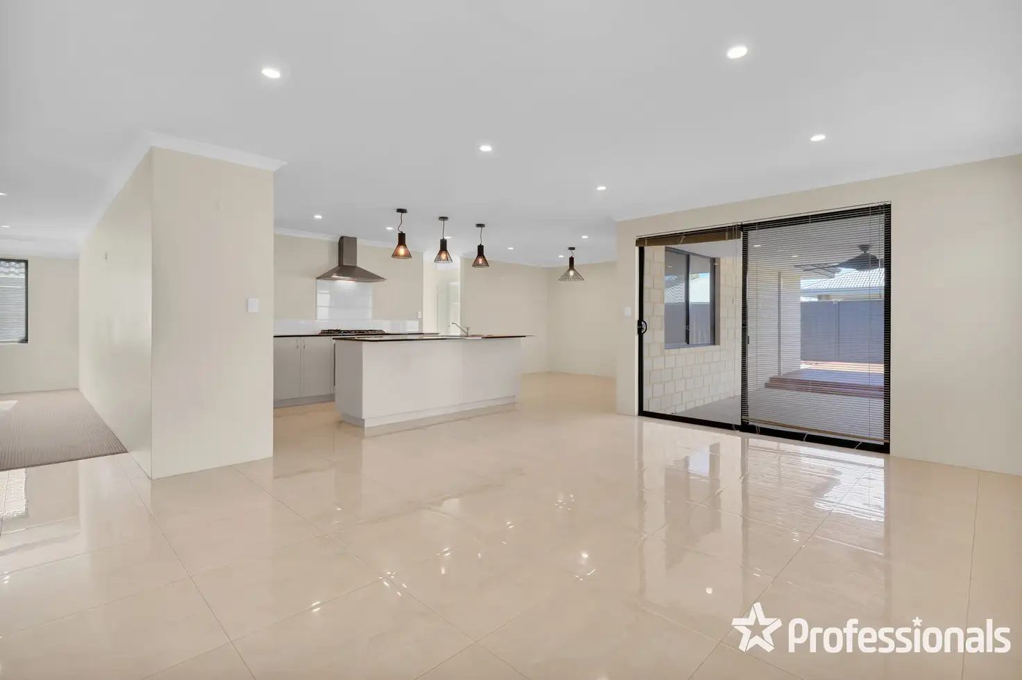 Main view of Homely house listing, 5 Esmerelda Rise, Baldivis WA 6171