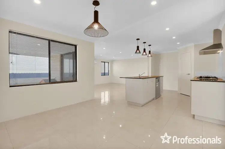Third view of Homely house listing, 5 Esmerelda Rise, Baldivis WA 6171