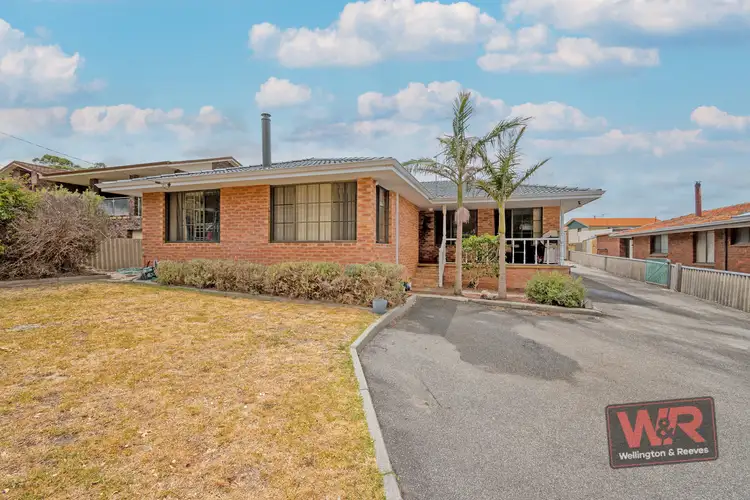 10 Warden Avenue, Spencer Park WA 6330