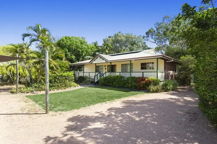 19 Coutts Drive, Bushland Beach QLD 4818