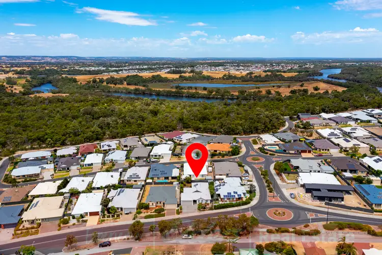72 Barnes Avenue, Australind WA 6233