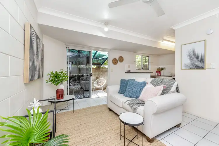 3/42 Cheyne Street, Pimlico QLD 4812