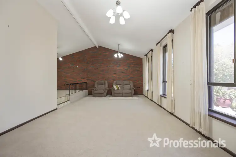Sixth view of Homely house listing, 4 Linton Court, Marangaroo WA 6064