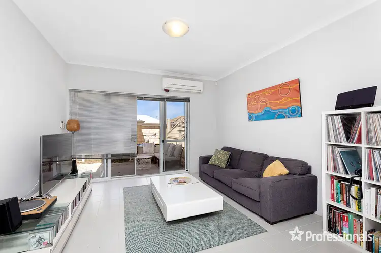 Second view of Homely house listing, 4/1 Desertpea Road, Beeliar WA 6164