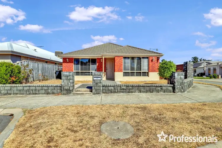Third view of Homely house listing, 1 Malting Crt, Canning Vale WA 6155