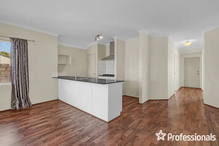 Fourth view of Homely house listing, 1 Malting Crt, Canning Vale WA 6155
