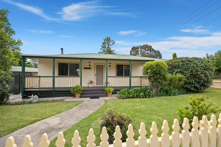 8 Bergalia Street, Moruya NSW 2537