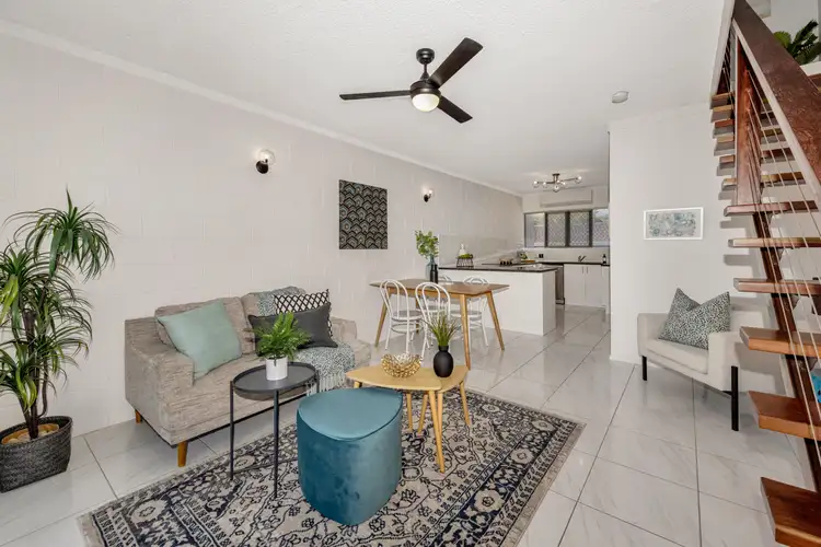 Main view of Homely unit listing, 6/25-27 Roberts Street, Hermit Park QLD 4812
