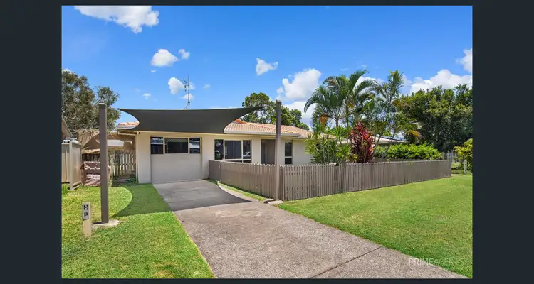 7 Howlett Street, Urangan QLD 4655