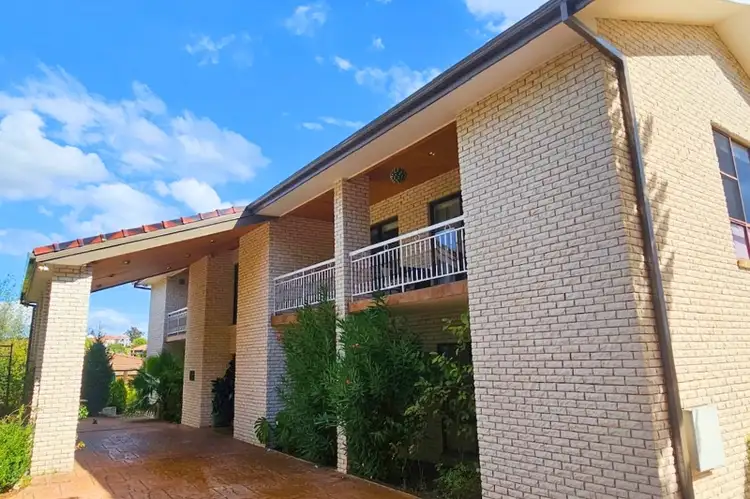 11 Gerogery Place