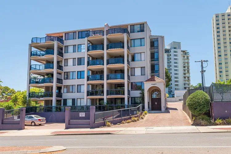3/134 MILL POINT ROAD, South Perth WA 6151