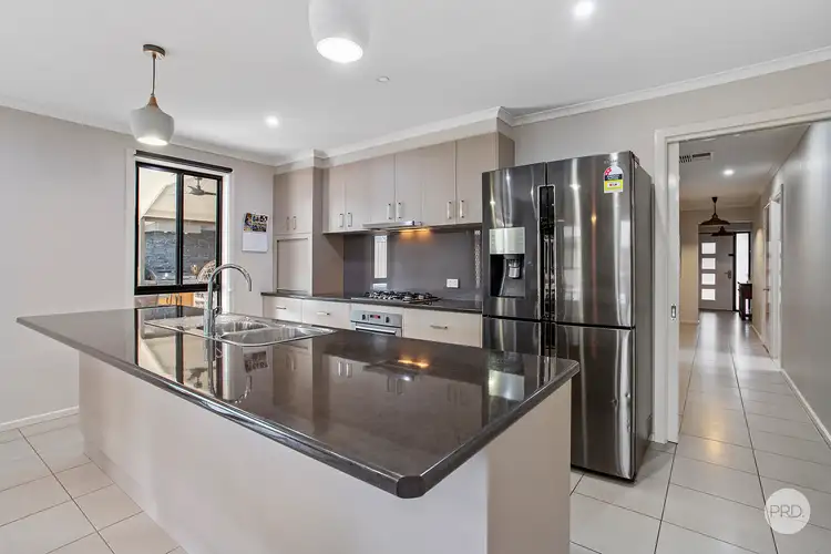 Fifth view of Homely house listing, 8 Terage Court, California Gully VIC 3556