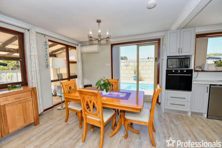 Sixth view of Homely house listing, 28 Salcombe Way, Warnbro WA 6169