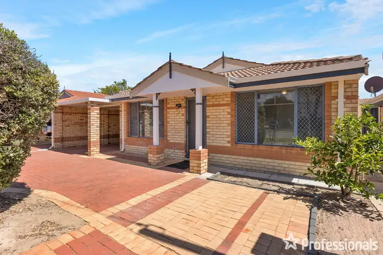 2/2 Dowling Street, Rockingham WA 6168