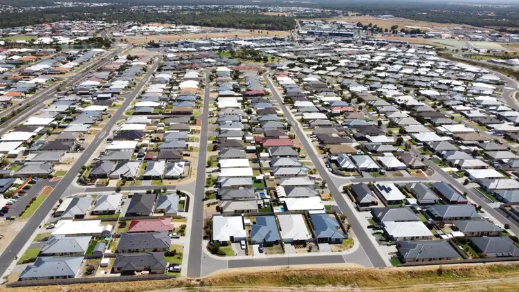 Second view of Homely house listing, 3 Lyra Way, Australind WA 6233