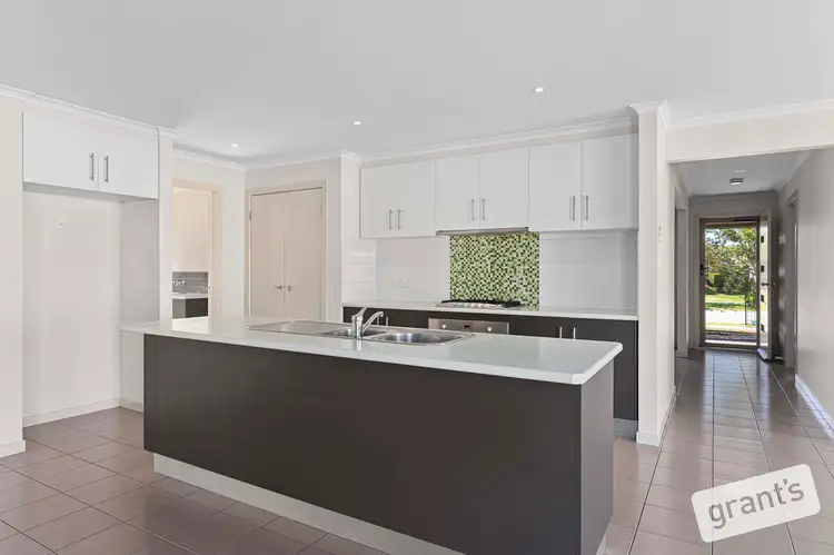 Sixth view of Homely house listing, 14 Tulip Grove, Cranbourne VIC 3977