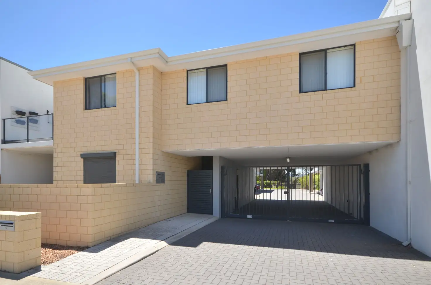 Main view of Homely apartment listing, 42/18 Whitlock Road, Queens Park WA 6107