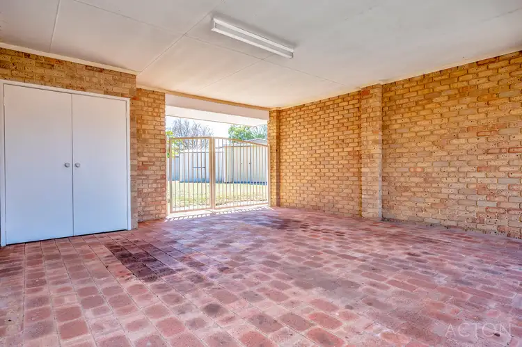 Sixth view of Homely house listing, 6 Columbia Close, Halls Head WA 6210