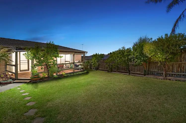 Second view of Homely house listing, 5 Head Court, Vermont South VIC 3133