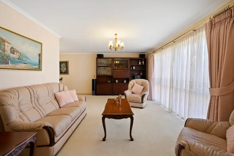 Fourth view of Homely house listing, 5 Head Court, Vermont South VIC 3133