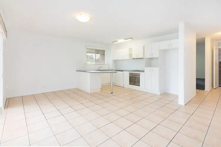 Fifth view of Homely unit listing, 1/552 Sandgate Road, Clayfield QLD 4011