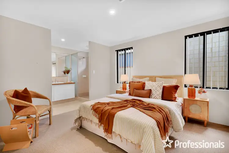 Fourth view of Homely house listing, 9 Idaho Court, Landsdale WA 6065