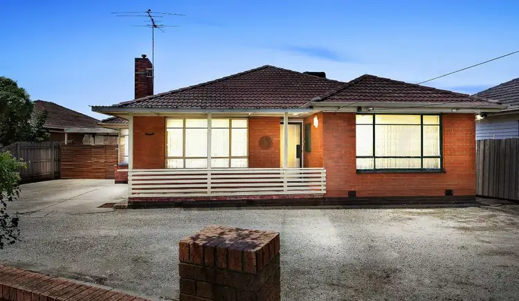 4 Second Avenue, Altona North VIC 3025