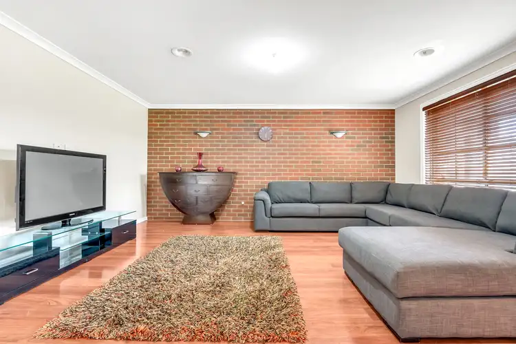 Fifth view of Homely house listing, 15 Hyde Court, Altona Meadows VIC 3028