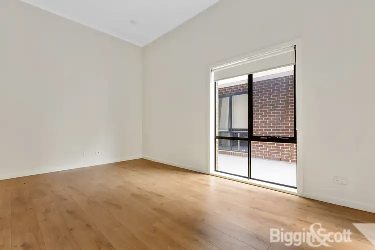 Fourth view of Homely townhouse listing, 9/13-17 Forster Road, Mount Waverley VIC 3149