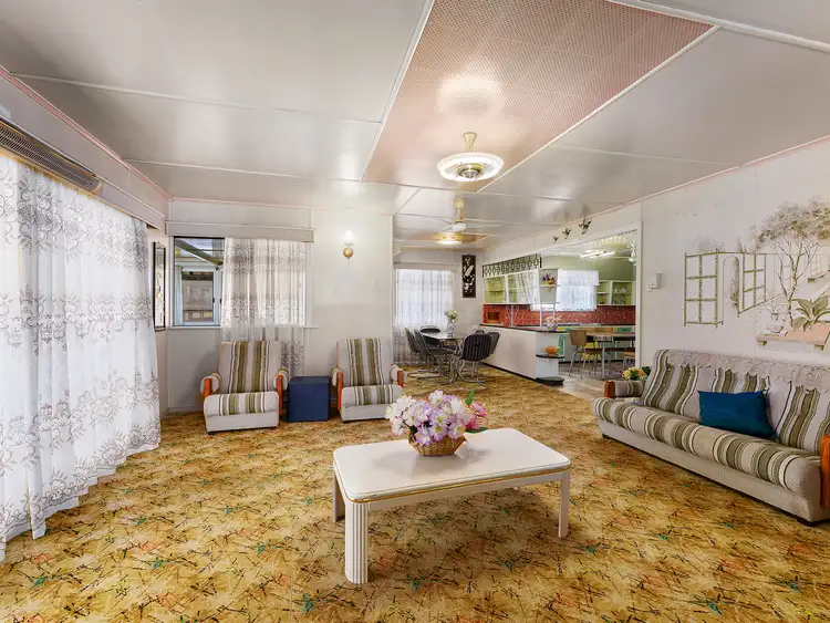 Fifth view of Homely house listing, 4 Heather Street, Silkstone QLD 4304