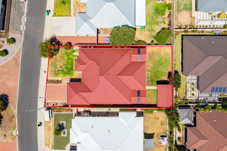 Sixth view of Homely house listing, 10 Kambany Approach, Dalyellup WA 6230