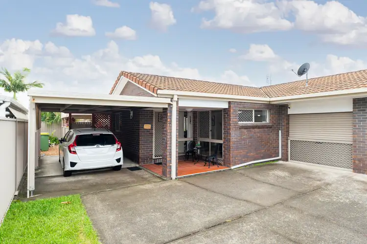 Sixth view of Homely semi-detached listing, 2/6 Stephanie Court, Labrador QLD 4215