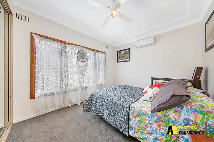 Sixth view of Homely house listing, 18 Orana Avenue, Seven Hills NSW 2147