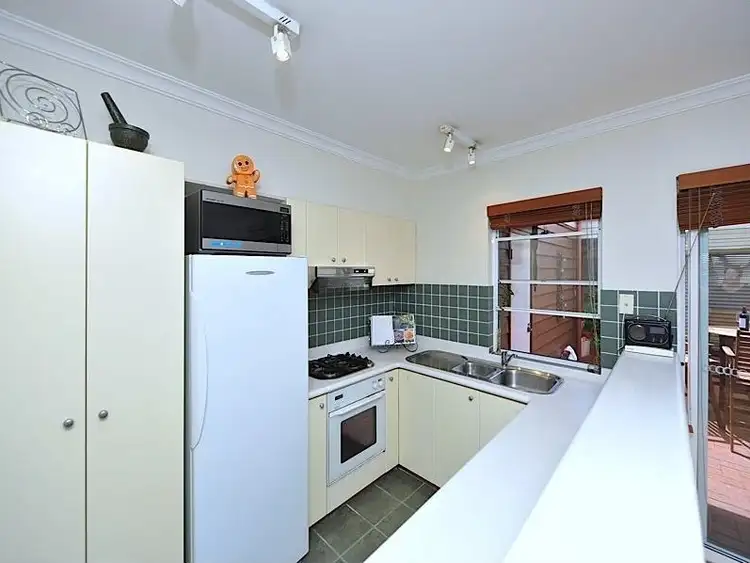 Fourth view of Homely apartment listing, 5/9 Doepel Street, North Fremantle WA 6159