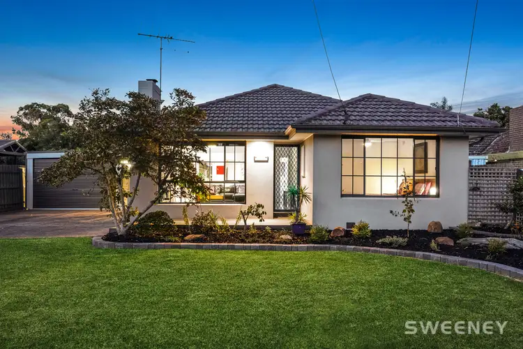 18 Finley Road, Altona VIC 3018