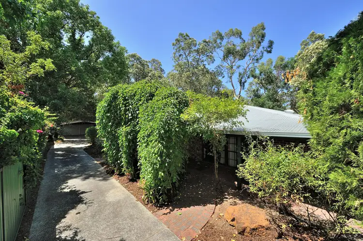 3 McGlew Road, Glen Forrest WA 6071