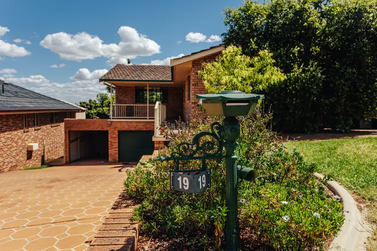 Third view of Homely house listing, 19 Woodbry Crescent, Tamworth NSW 2340