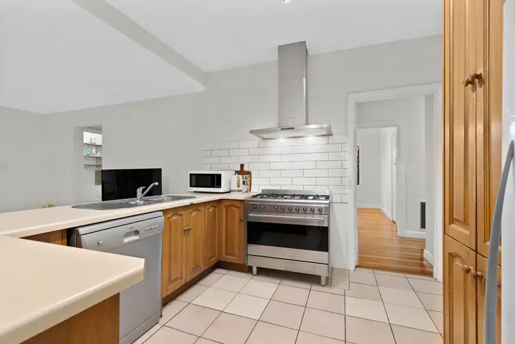 Fifth view of Homely house listing, 5 Shipston Road, Cheltenham VIC 3192