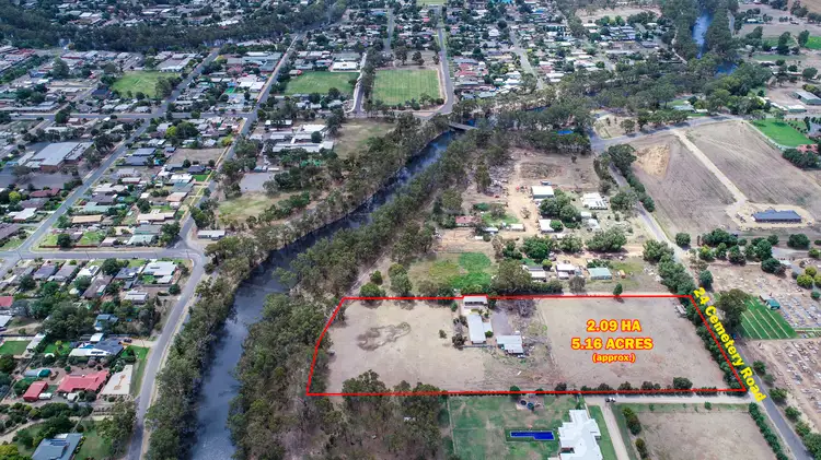 24 Cemetery Road, Nathalia VIC 3638