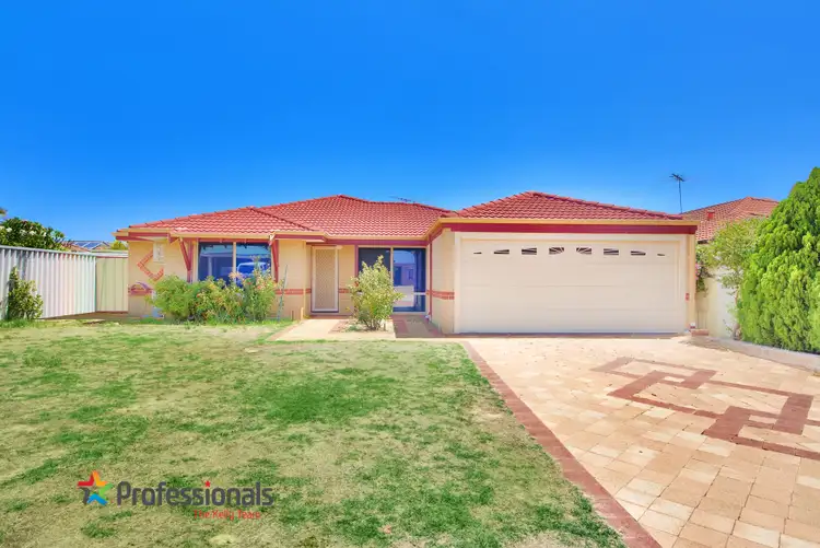 6 Bartle Lane, Alexander Heights WA 6064